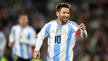 Lionel Messi peilt mit Argentinien die Titelverteidigung bei der WM an