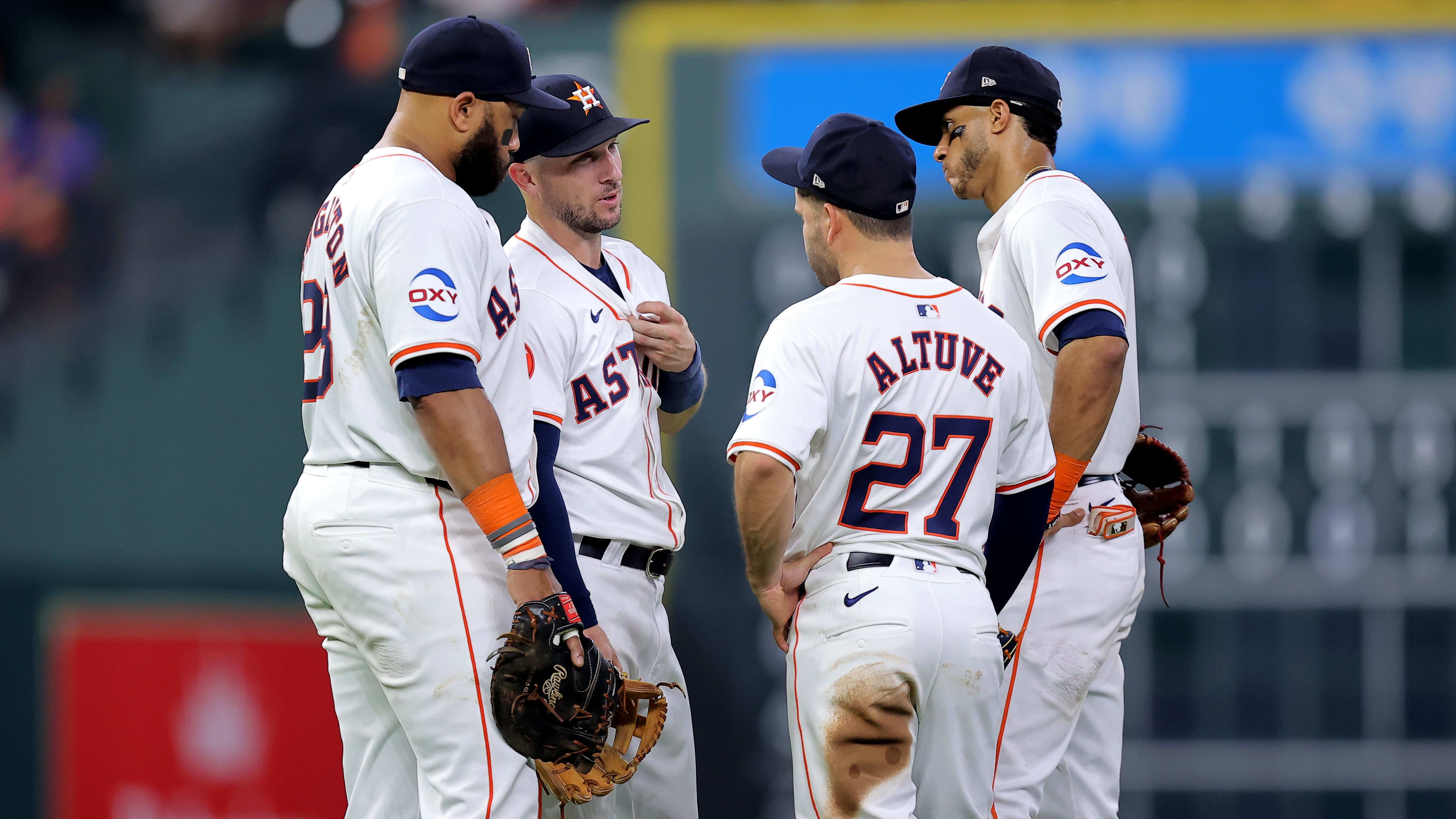 Former MLB Executive Thinks Houston Astros Can Still Contend For AL Pennant