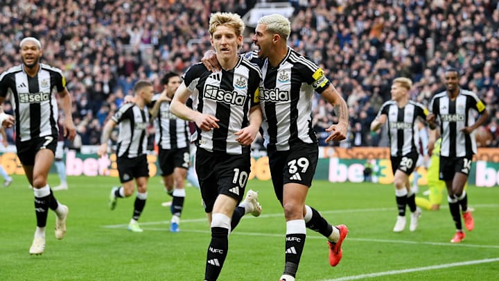 Newcastle United FC v Aston Villa FC - Premier League