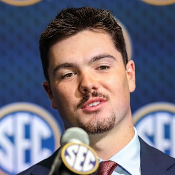 New Auburn Tigers quarterback Jackson Arnold opened up on some of the abuse he took from Oklahoma Sooners fans. 
