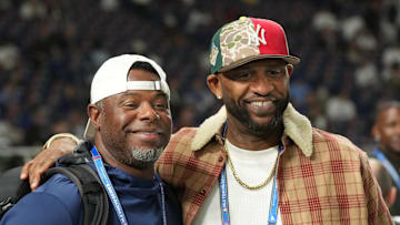 Hall of Famers Ken Griffey Jr. (left) and CC Sabathia (right) pose for a photo before the game between the Los Angeles Dodgers and the Chicago Cubs during the Tokyo Series at Tokyo Dome. 