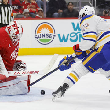 The Sabres are home favorites to the Red Wings on Monday night.