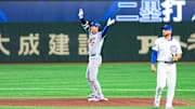 Shohei Ohtani pegó dos hits para los Dodgers de Los Angeles en la victoria 4-1 sobre Cachorros de Chicago en el primer juego oficial del 2025 en MLB