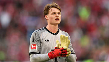 Jonas Urbig hat beim FC Bayern einen Negativ-Rekord aufgestellt