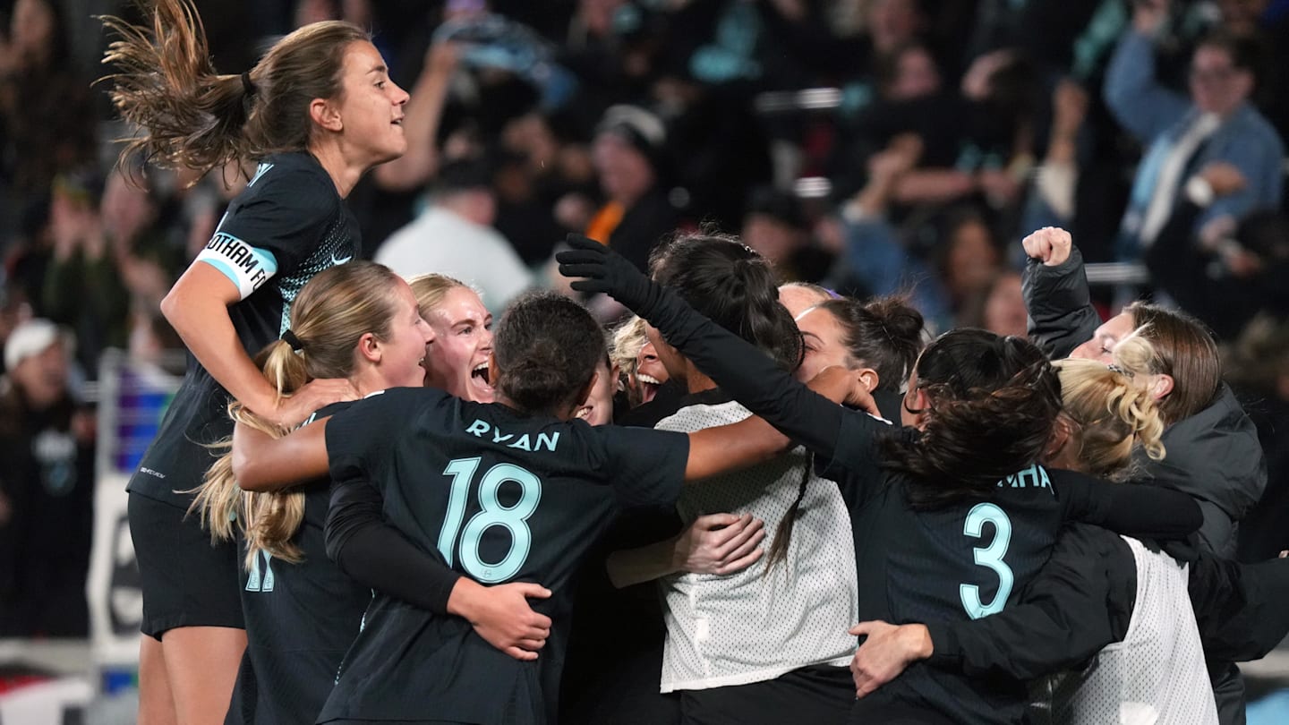 哥譚足球俱樂部 (Gotham FC) 在 NWSL 半決賽最後時刻絕殺，再次淘汰波特蘭荊棘隊 (Portland Thorns)