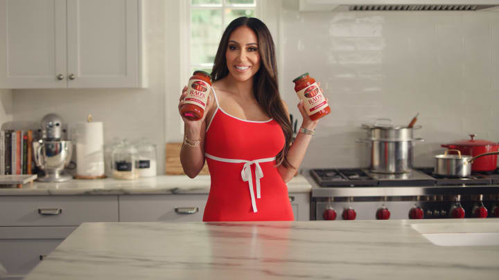 Melissa Gorga partners with Rao’s Homemade for One Sheet Chicken Parmesan with Prosciutto. Image courtesy of Rao's Homemade