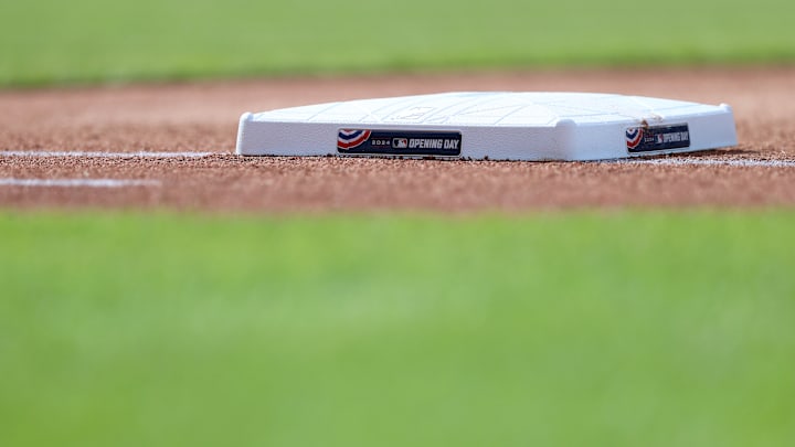 Chicago White Sox v Cleveland Guardians