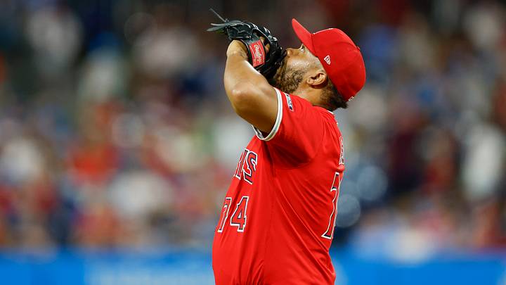 Los Angeles Angels v Philadelphia Phillies