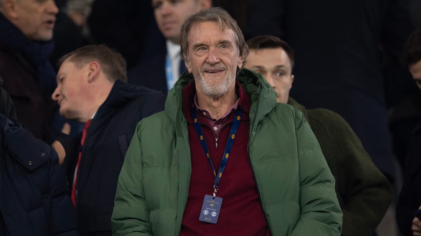 Man Utd slash ambassador salaries of more club legends as brutal cost cutting continues Man Utd slash ambassador salaries of more club legends as brutal cost cutting continues