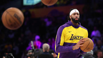 Memphis Grizzlies v Los Angeles Lakers