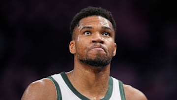 New York Knicks v Milwaukee Bucks