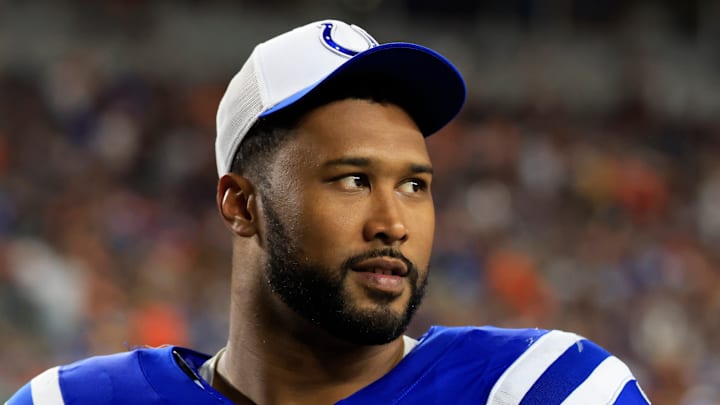 Indianapolis Colts defensive tackle DeForest Buckner (99)