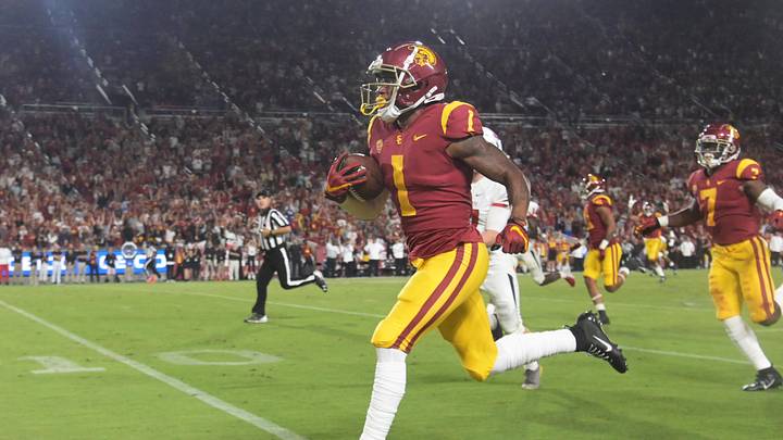 Aug 31, 2019; Los Angeles, CA, USA; Velus Jones Jr., USC Football