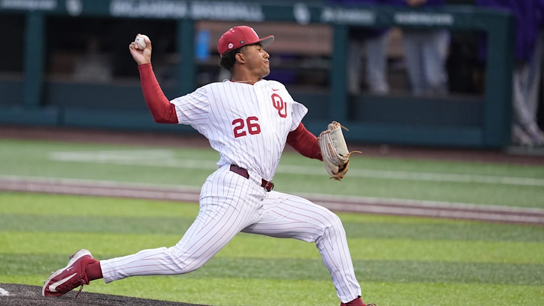 Oklahoma's Kyson Witherspoon (26) throws a pitch during the college baseball game between the University of Oklahoma Sooners and the LSU Tigers at L. Dale Mitchell Park in Norman, Okla., Thursday, April, 3, 2025.