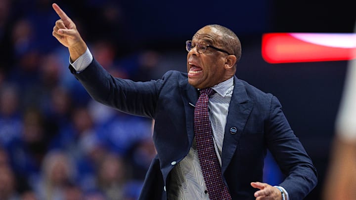 Dec 2, 2025; Lexington, Kentucky, USA; North Carolina Tar Heels head coach Hubert Davis yells to his players during the first half against the Kentucky Wildcats at Rupp Arena at Central Bank Center. Mandatory Credit: Jordan Prather-Imagn Images