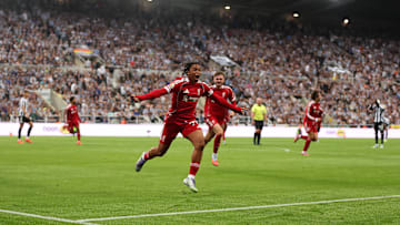 Newcastle United v Liverpool - Premier League