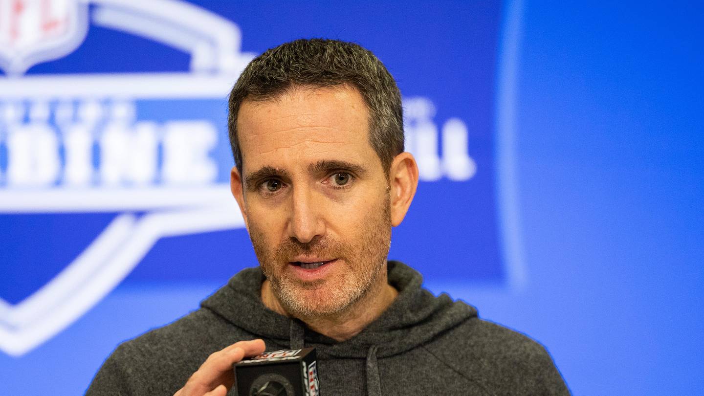 Eagles Officially Gain Roster Spot After Veteran Placed on Retired List - Vimarsana News