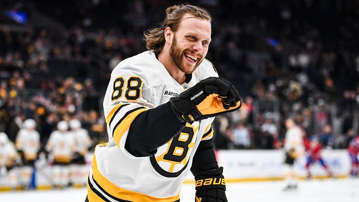 Montreal Canadiens v Boston Bruins