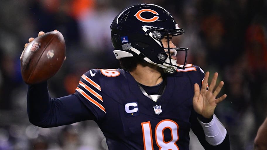Chicago Bears quarterback Caleb Williams (18) passes the ball against the Seattle Seahawks during the first quarter at Soldier Field. | Daniel Bartel-Imagn Images