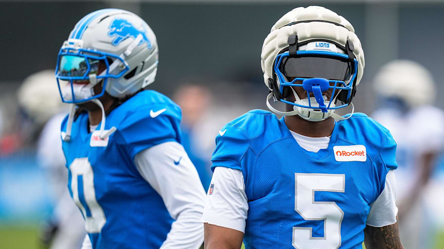 Detroit Lions running back David Montgomery (5) and running back Jahmyr Gibbs (0) practice during training camp at Meijer Performance Center in Allen Park on Saturday, July 26, 2025. | Junfu Han / USA TODAY NETWORK via Imagn Images