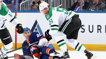 The New York Islanders' loss to the Dallas Stars on Sunday night hurt the Isles' chance of gaining ground in the playoff race.