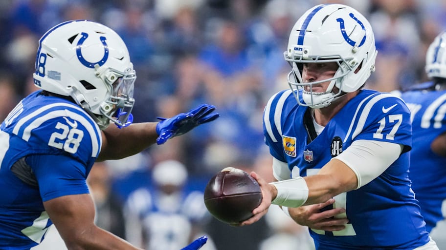 Daniel Jones and Jonathan Taylor have had a prolific season, lifting the Colts to 5–1.