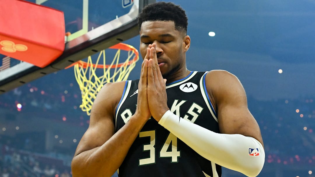 Milwaukee Bucks v Cleveland Cavaliers