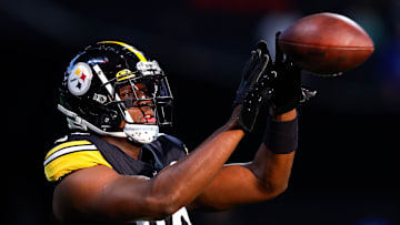 Pittsburgh Steelers v Atlanta Falcons