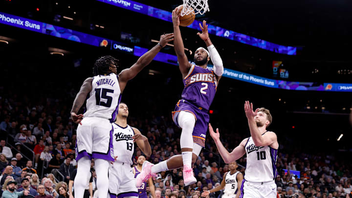 Sacramento Kings v Phoenix Suns