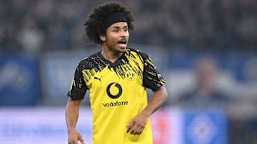 Karim Adeyemi sorgt für Schlagzeilen neben dem Platz