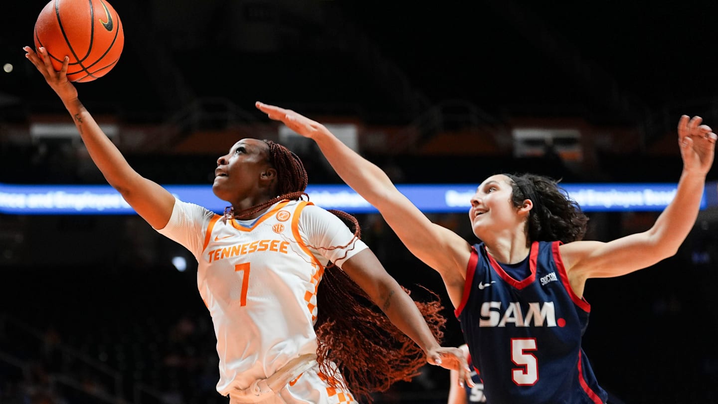 Lady Vols 篮球转会在 Kim Caldwell 的强力进攻中蓬勃发展