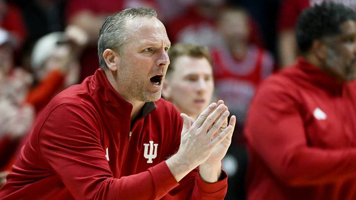 Jan 27, 2026; Bloomington, Indiana, USA; Indiana Hoosiers head coach Darian DeVries claps his hands against the Purdue Boilermakers during the first half at Simon Skjodt Assembly Hall. Mandatory Credit: Robert Goddin-Imagn Images