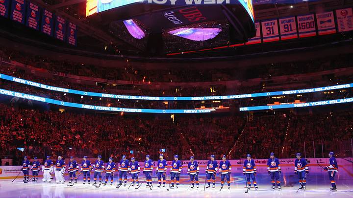 Buffalo Sabres v New York Islanders
