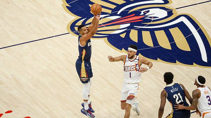 Phoenix Suns v New Orleans Pelicans