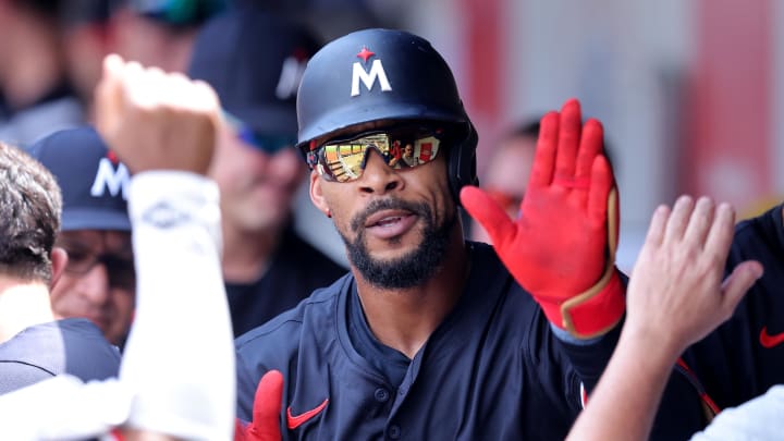 Jul 31, 2024; New York City, New York, USA; Minnesota Twins center fielder Byron Buxton (25) celebrates his solo home run against the New York Mets with teammates in the dugout during the second inning at Citi Field. Mandatory Credit: Brad Penner-USA TODAY Sports