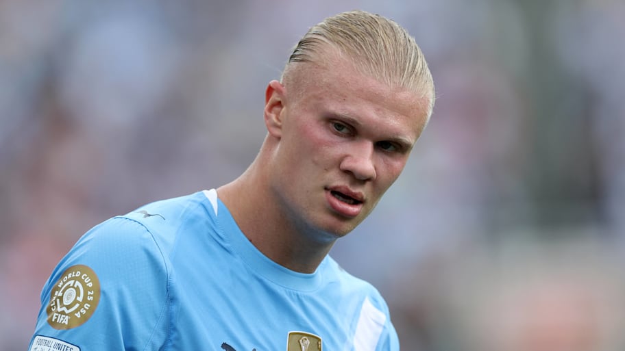 Erling Haaland can reach 0-60 in a blink of an eye.  | IMAGO/Sportimage