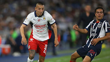 Roberto Alvarado descontó 2-1 al minuto 50 tras un gran pase de Lusi Romo, en el Rayados contra Chivas