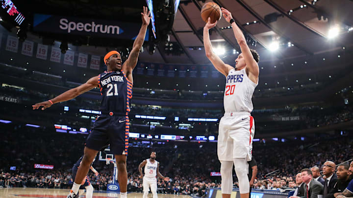 New York Knicks guard Damyean Dotson (21) and Los Angeles Clippers guard Landry Shamet (20) at Madison Square Garden.