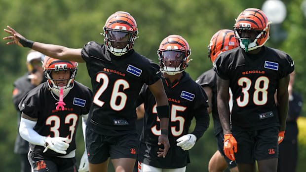 Bengals defenders during OTAs