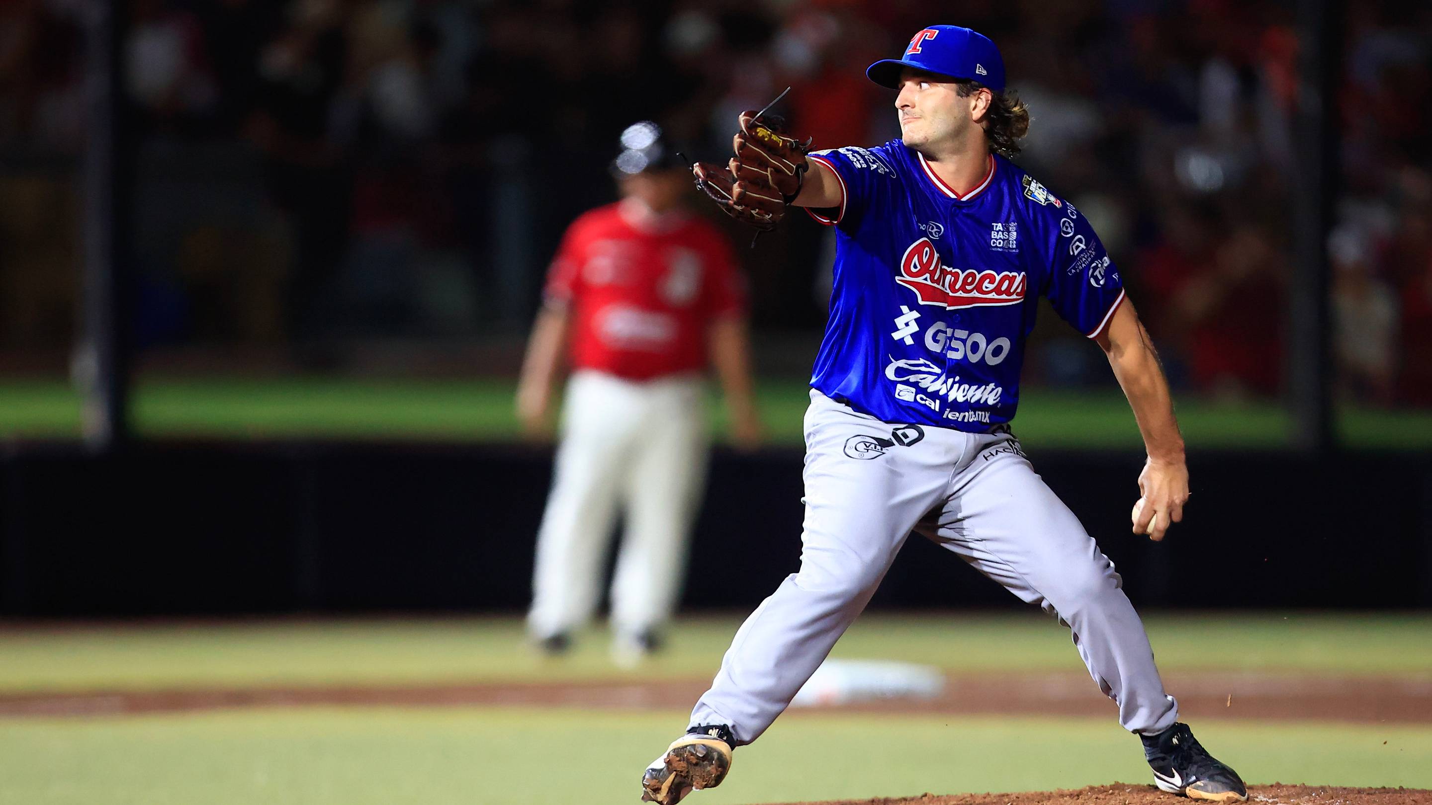 Con una joya de Austin Warner, Olmecas pega primero en la Serie del Rey