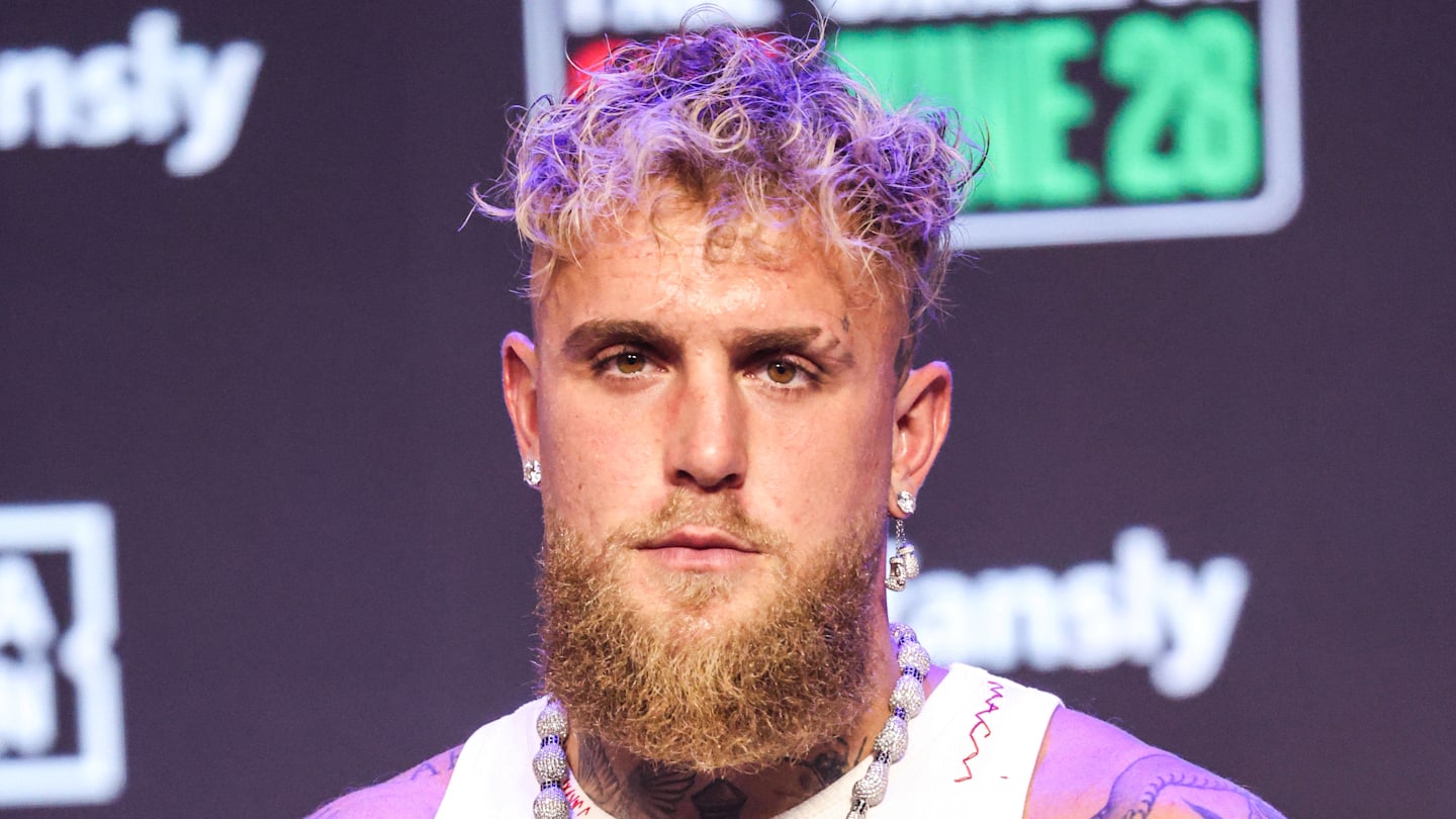 Jake Paul Floyd Mayweather Reconcile During France Vacation