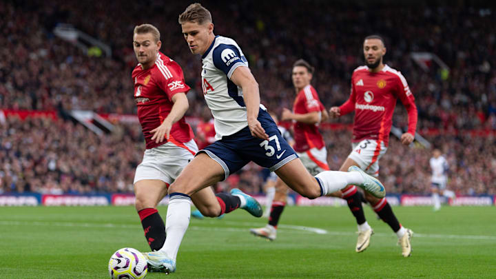 Manchester United FC v Tottenham Hotspur FC - Premier League