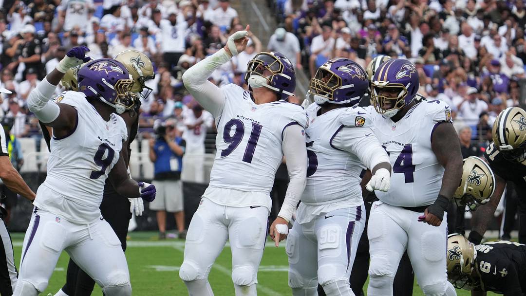 Sep 20, 2026; Baltimore, Maryland, USA; Baltimore Ravens linebacker Trey Hendrickson (91) reacts after a sack in the third quarter against the New Orleans Saints at M&T Bank Stadium. Mandatory Credit: James Lang-Imagn Images Sep 20, 2026; Baltimore, Maryland, USA; Baltimore Ravens linebacker Trey Hendrickson (91) reacts after a sack in the third quarter against the New Orleans Saints at M&T Bank Stadium. Mandatory Credit: James Lang-Imagn Images