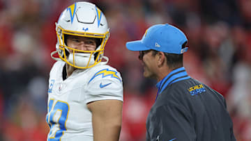 Los Angeles Chargers v Kansas City Chiefs
