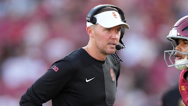 USC Trojans Lincoln Riley Los Angeles Memorial Coliseum Fan Attendance Missouri State Bears Georgia Southern Eagles Makai Lem