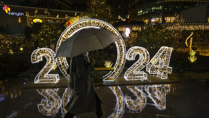 New Year preparations in Istanbul