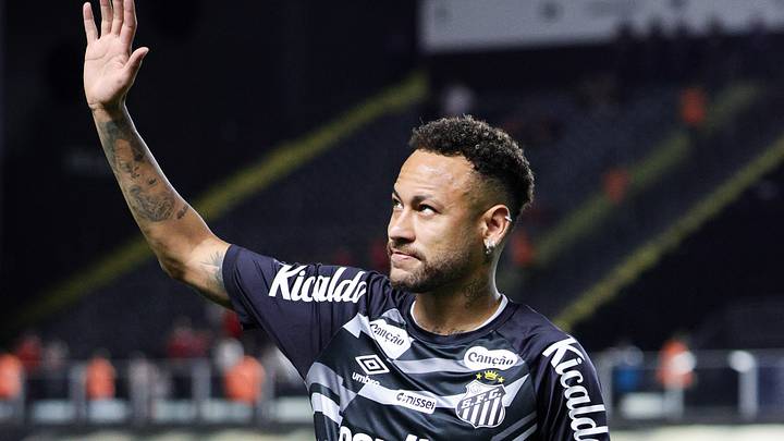 Neymar n'a pas été appelé par Carlo Ancelotti pour la trêve internationale. 