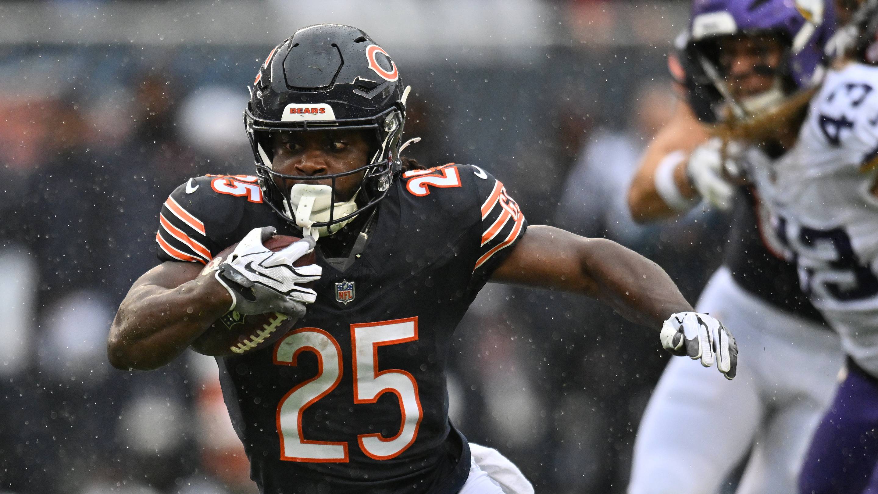 Bears' Ben Johnson Gives Hopeful Injury Update for Kyle Monangai