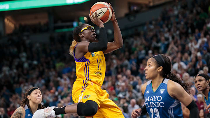 Oct 11, 2016; Minneapolis, MN, USA; Los Angeles Sparks forward Essence Carson (17) shoots in the fourth quarter against the Minnesota Lynx in game two of the WNBA Finals at Target Center. The Minnesota Lynx beat the Los Angeles Sparks 79-60. Mandatory Credit: Brad Rempel-Imagn Images