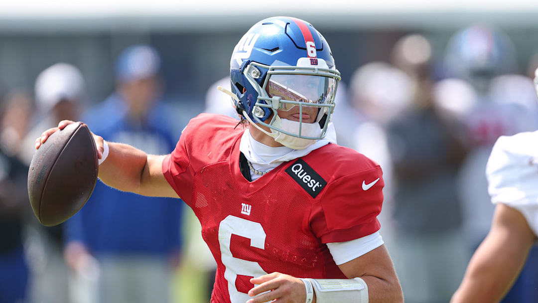 New York Giants quarterback Jaxson Dart 